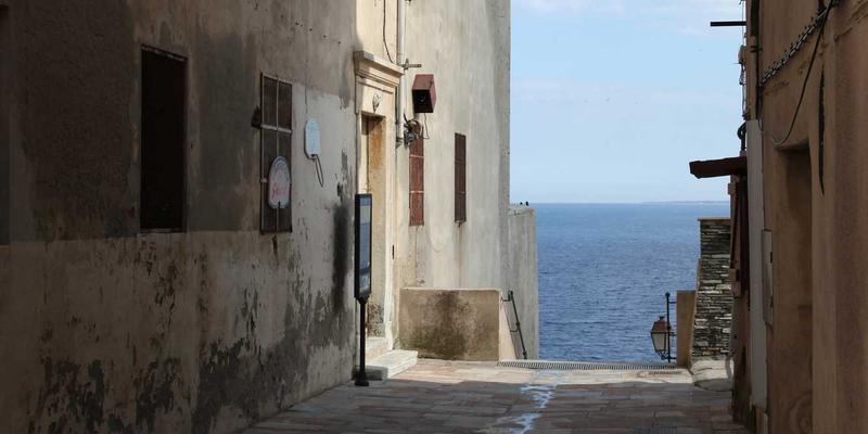 SBWCY与时间敏感网络：重塑工业自动化与车联网的互联网新基建