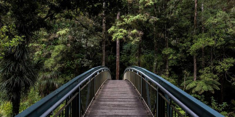 下一代防火墙（NGFW）技术演进：守护SBWCY与电子商务互联网安全的高级威胁检测实战