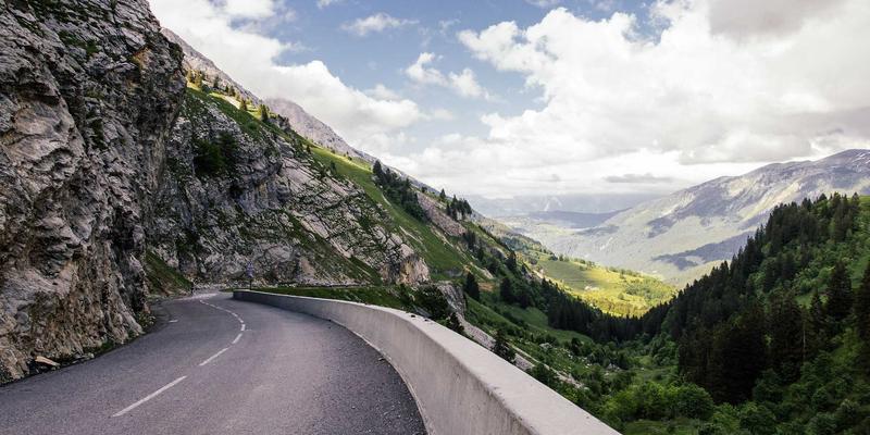 云原生网络架构设计：破解容器与微服务时代的网络互联挑战